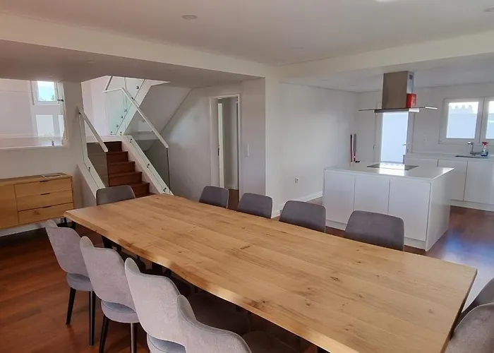 Lina Villa Lourinhã