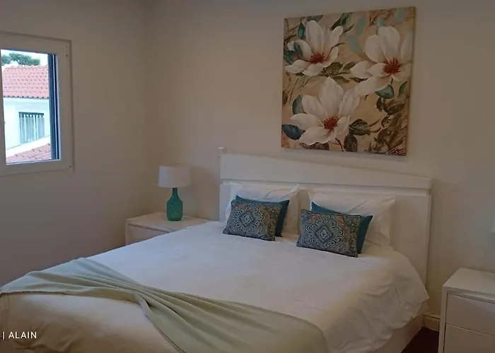 Lina Villa Lourinhã